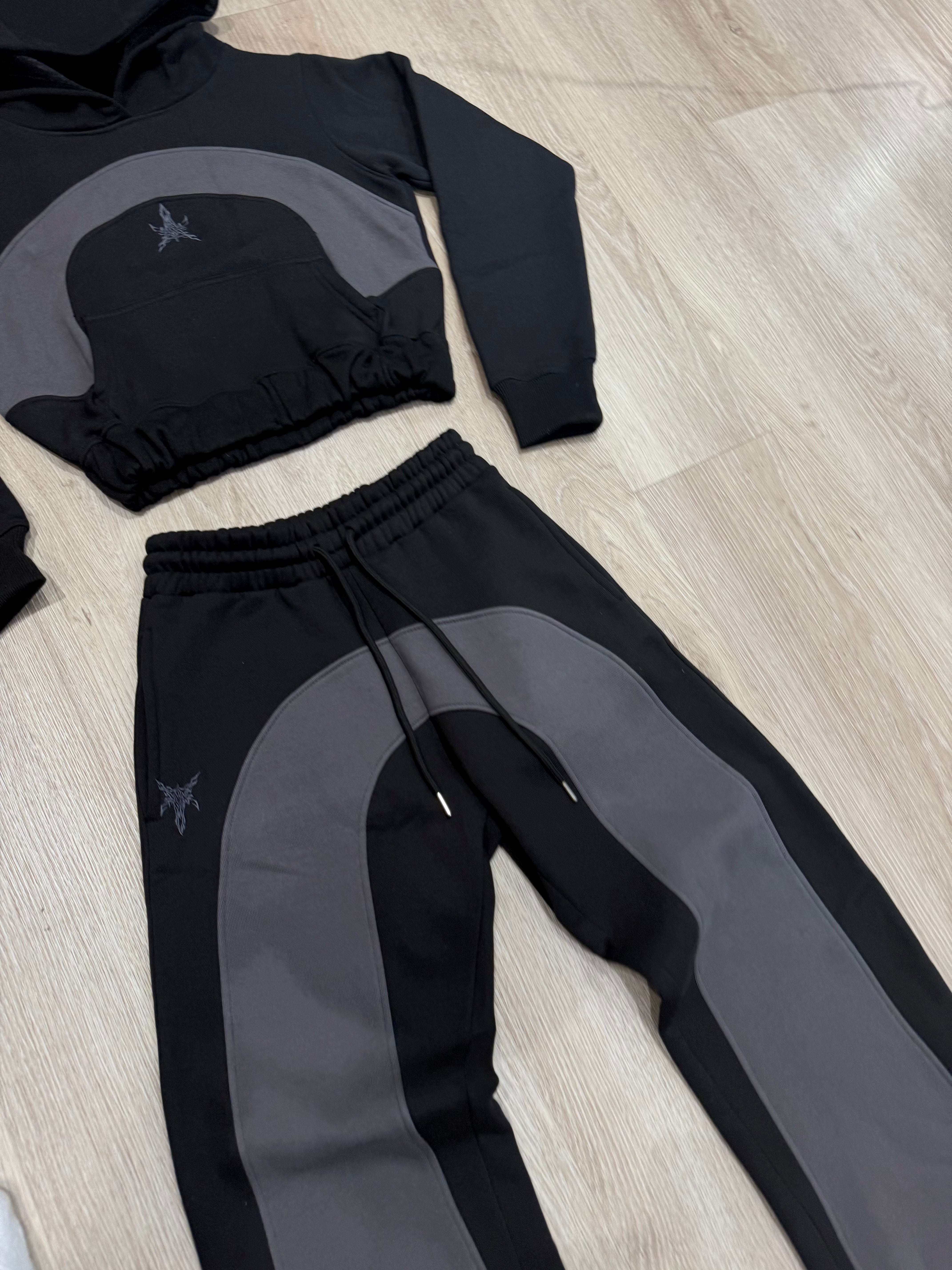 Womens Onyx Black Crz Tracksuit